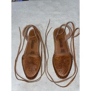 Cucos Women’s Casual Sandals Size 5 U.S. 7 M Brown Leather Ankle Straps Comfort